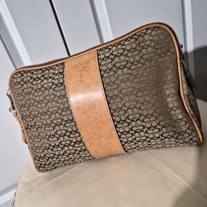 Coach Womens/Men’s Brown Signature Canvas Toiletry Bag with Tan Leather Trim